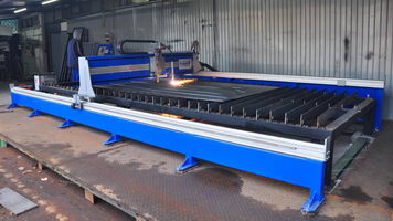 Masina debitare oxigaz si plasma Bucuresti